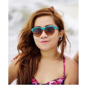 Meet your Posher, Chrizelle