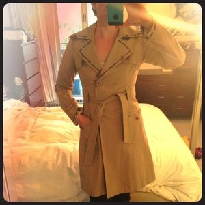 BCBG trench coat with ribbon detail!!
