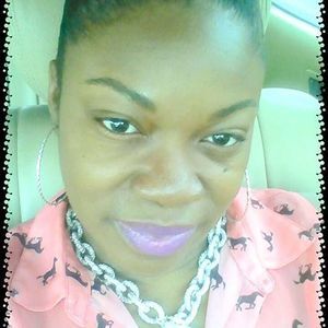 Meet your Posher, Sherika