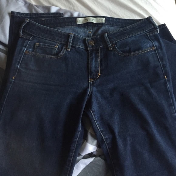 Abercrombie jeans - Picture 3 of 4