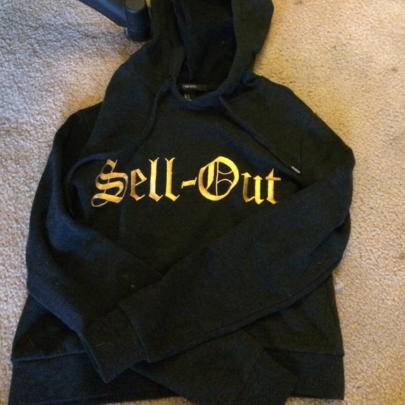 ❌traded❌ hoodie