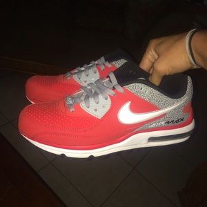 Men's air maxes