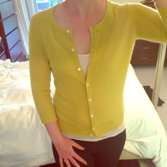 Reduced-100% cashmere cardigan