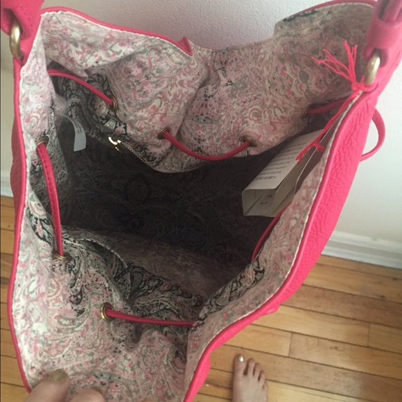 Chloe bag new with tag! Never used! - Picture 2 of 4