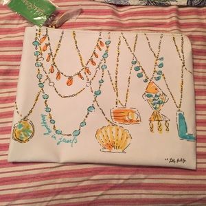 Lilly Pulitzer Dripping In Jewerly Pouch