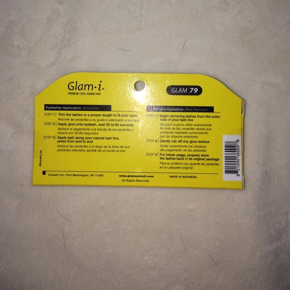 Fake eyelashes - Picture 2 of 2