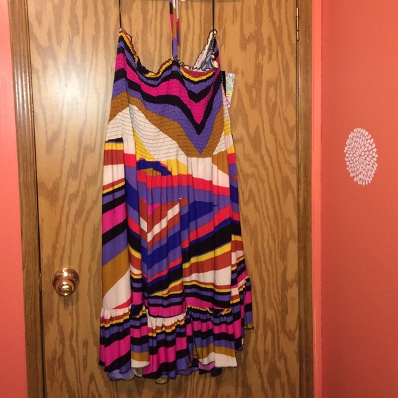 Multicolored halter dress w/ tags
