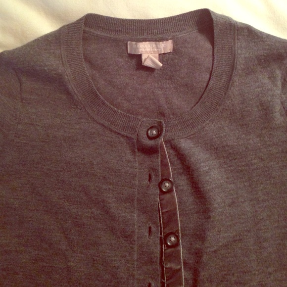 Reduced- Banana Republic velvet trim cardigan