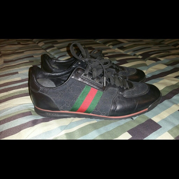Authentic Men's Gucci shoes