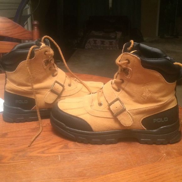 Polo boots