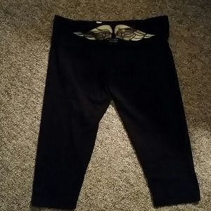 VS capri leggings