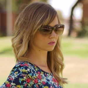 Meet your Posher, Allie