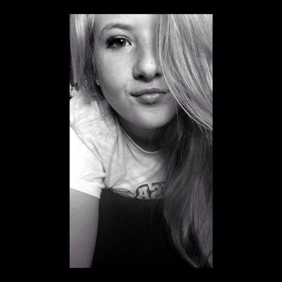 Meet your Posher, Sydney