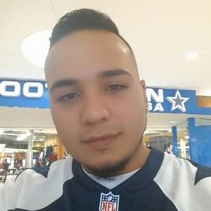 Meet your Posher, Dennis