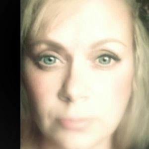 Meet your Posher, Christy