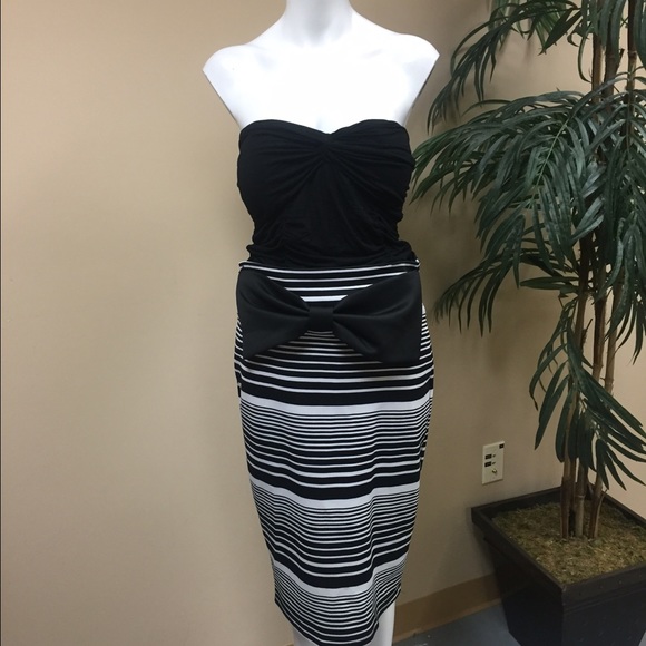 Bow skirt