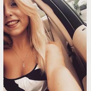 Meet your Posher, Lilia