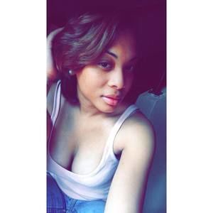 Meet your Posher, Aja