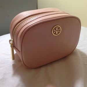 Tory burch cosmetic bag