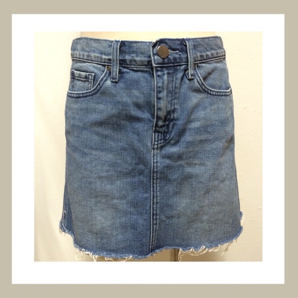 🔴GAP jean skirt distressed/frayed hem, 3 for $15