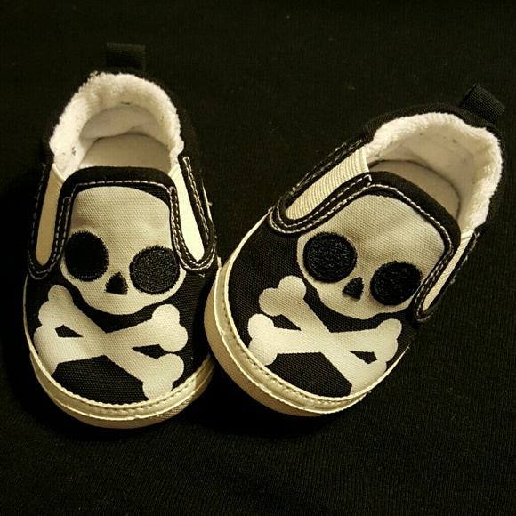 Skull shoes