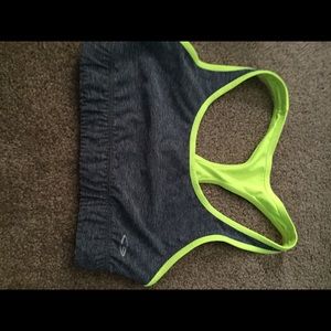 Reversible sports bra