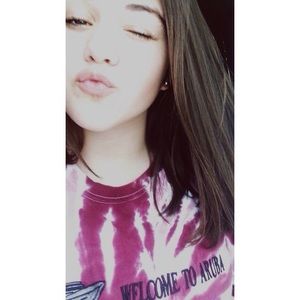 Meet your Posher, Kaylie