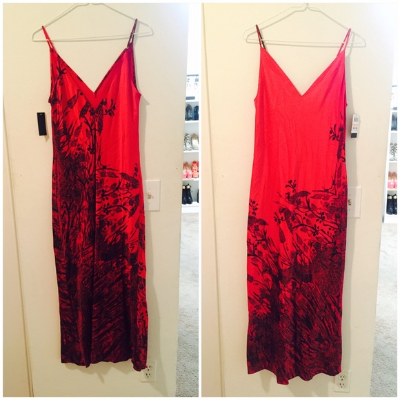 Josie Natori night gown