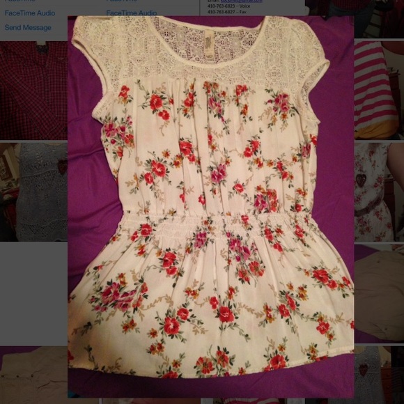 PacSun blouse with lace & flower print - Picture 2 of 3