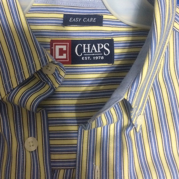 Button up - Picture 2 of 2