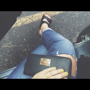 Meet your Posher, Mackenzie