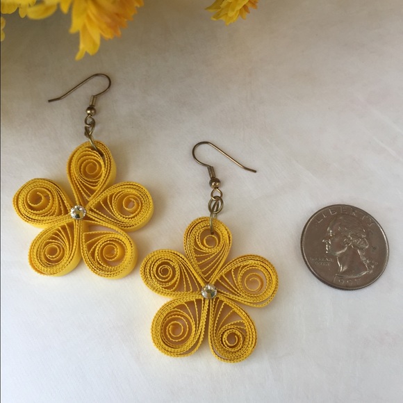 Paper yellow flower earring