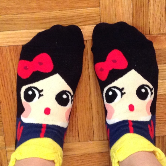 Other - SNOW WHITE socks 1 pair