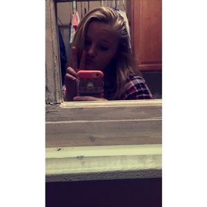 Meet your Posher, Kaitlyn