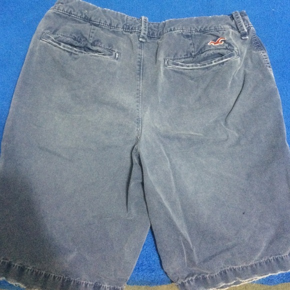 Shorts - Picture 2 of 3