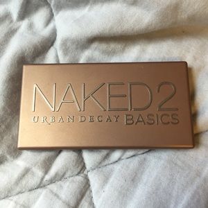 Naked 2 🙀 BASICS Palette