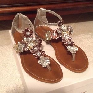 Flower Embellished Gladiator Sandals