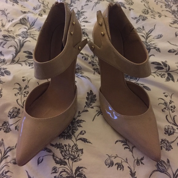 Nude heels