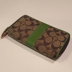Coach wallet