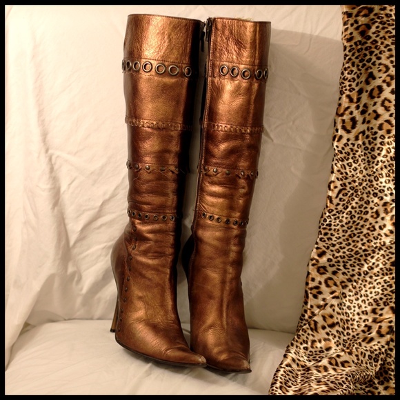 ππ₯HOST PICKπ₯π Bronze Boots - Picture 2 of 4