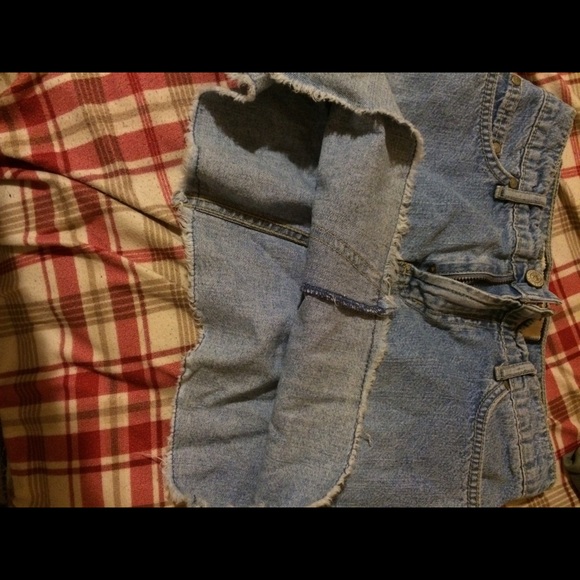 *SOLD* Jean Mini Skirt - Picture 4 of 4