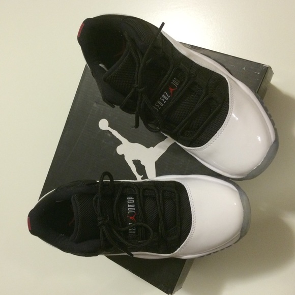 Jordan Shoes - 🔴SOLD🔴 Air Jordan 11