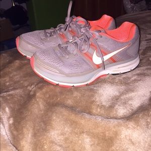 NIKE Downshifter 6 Womens Running Shoe