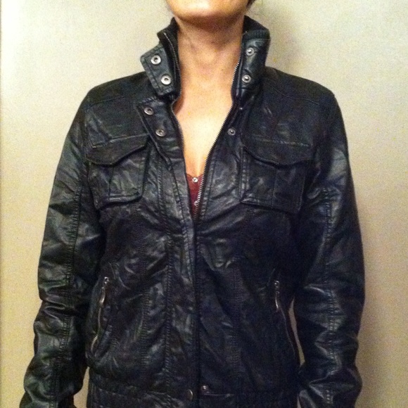 🥀DONATING 3/20 Faux Leather Bomber Jacket - Picture 4 of 4