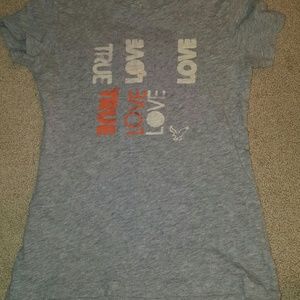 American Eagle shirt