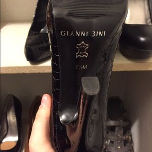 Brand new! Wore for an hour!