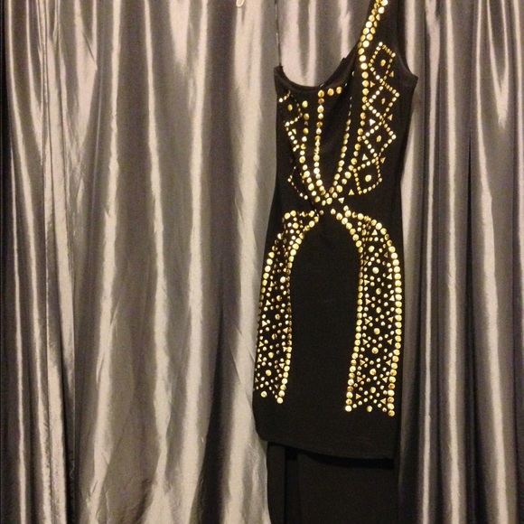 One shoulder high-low dress