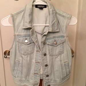 Forever 21 light denim vest