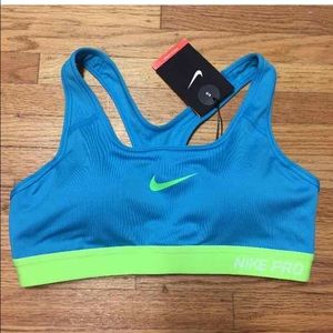 Nike pro padded sports bra