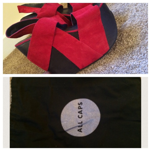 Shoes👠👠 - Picture 2 of 4